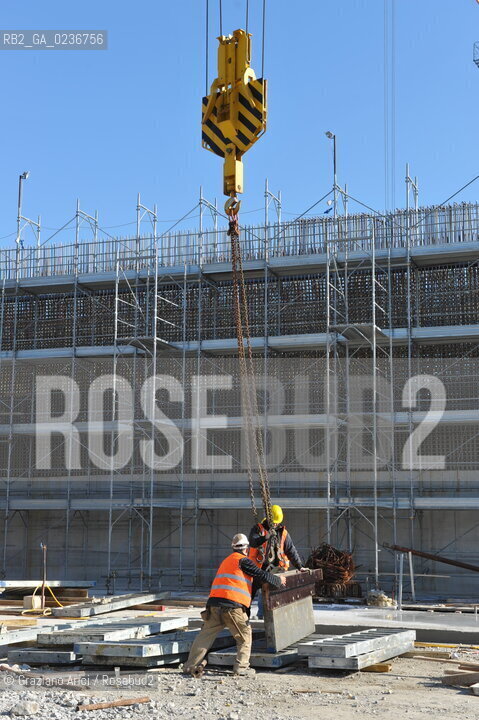 VENEZIA 1/2/11 - LAVORI IN CORSO ALLA BOCCA DI PORTO DI CHIOGGIA ©Graziano Arici/Rosebud2 CONSORZIO VENEZIA NUOVA