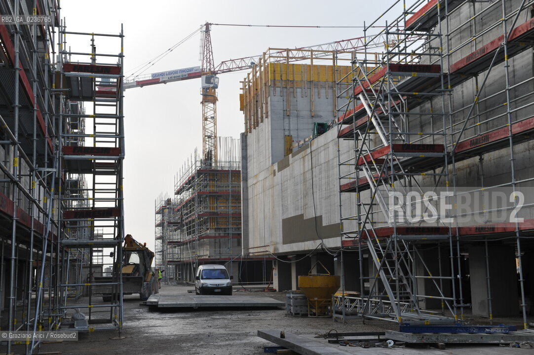 VENEZIA 15/12/10 - LAVORI ALLA BOCCA DI PORTO DI MALAMOCCO SICUREZZA  ©Graziano Arici/Rosebud2  CONSORZIO VENEZIA NUOVA