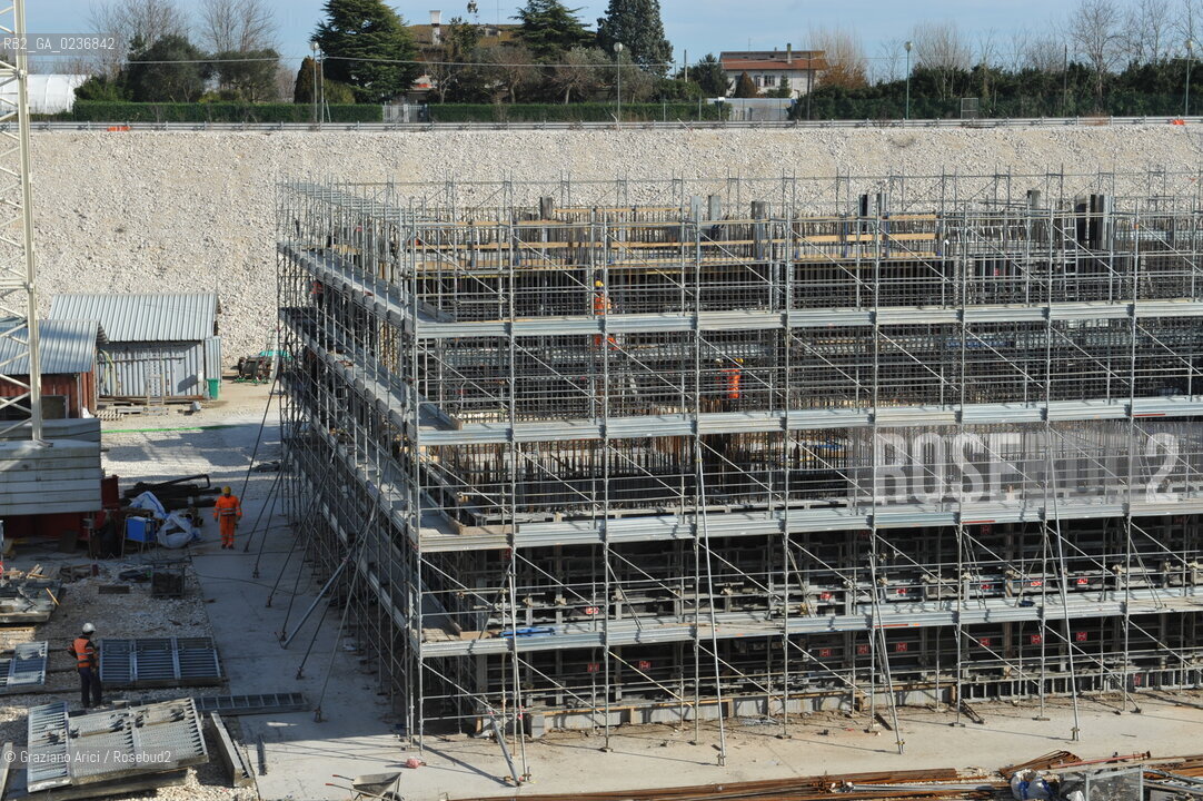 VENEZIA 3/2/11 - LAVORI IN CORSO ALLA BOCCA DI PORTO DI LIDO LATO TREPORTI ©Graziano Arici/Rosebud2 CONSORZIO VENEZIA NUOVA