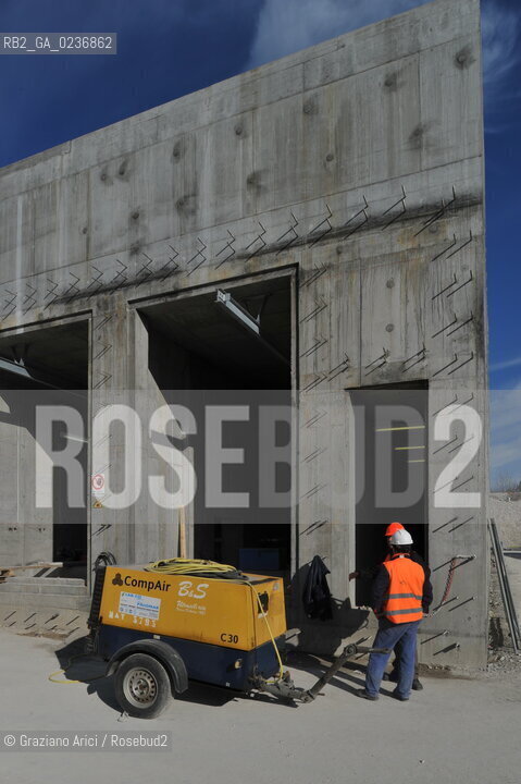 VENEZIA 3/2/11 - LAVORI IN CORSO ALLA BOCCA DI PORTO DI LIDO LATO TREPORTI ©Graziano Arici/Rosebud2 CONSORZIO VENEZIA NUOVA
