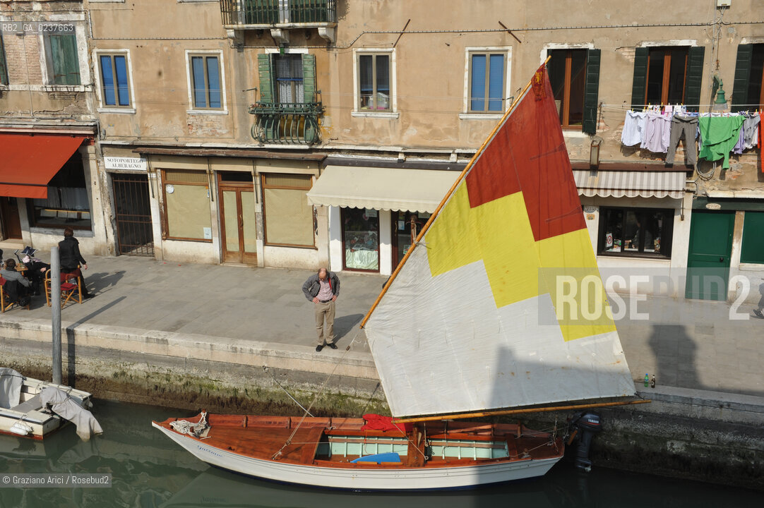 Venice 3/3/12 - Sailing boat in rio degli Ormesini barca a vela ©Graziano Arici/Rosebud2