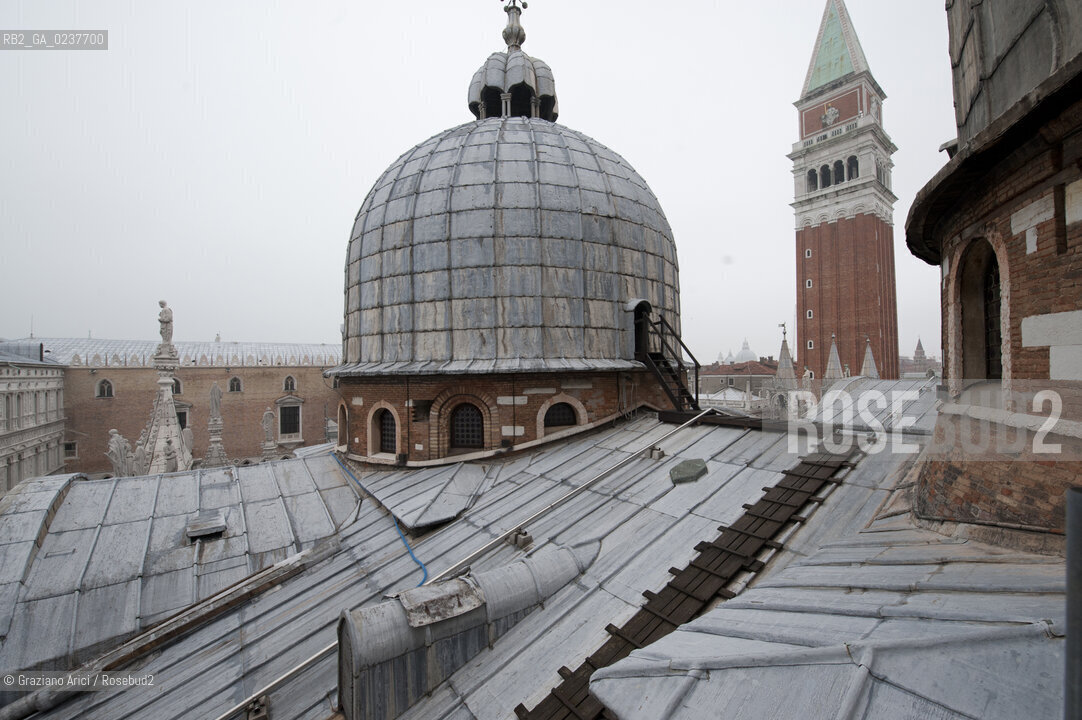 Venice 15/12/12 - Cupolas of St.Marks Basilica s.marco