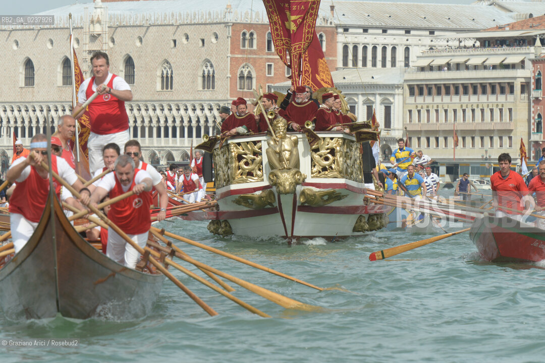 Venice 20/05/12 - Festa della Sensa Feast - barca regata  ©Graziano Arici/Rosebud2
