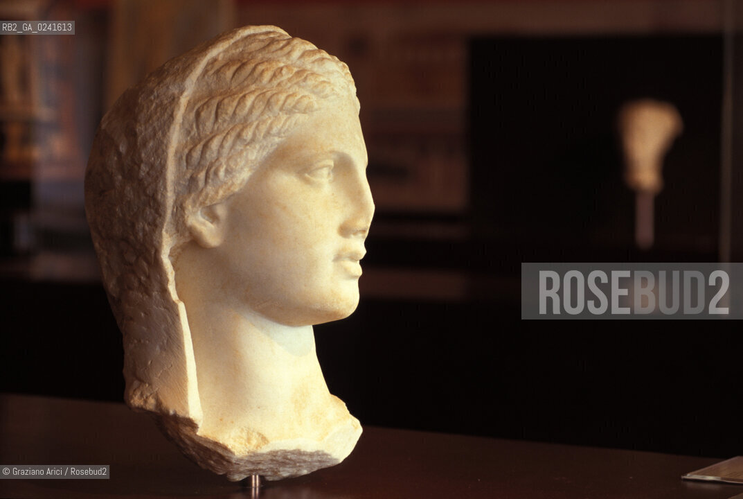 Venezia,1988.Palazzo Grassi. Mostra I Greci e lOccidente. Arte mostra Storia Greci Occidente Grecia civiltà popolazione.Venice,1988.Palazzo Grassi. Exhibition I Greci e lOccidente ©Graziano Arici/Rosebud2