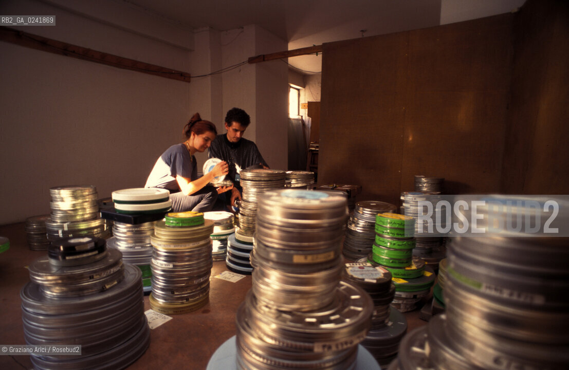 Pordenone,1996. Le giornate sul cinema muto: larchivio delle pellicole. cinema archivio film pellicola.Pordenone,1996. days of silent films: the film archive    ©Graziano Arici/Rosebud2