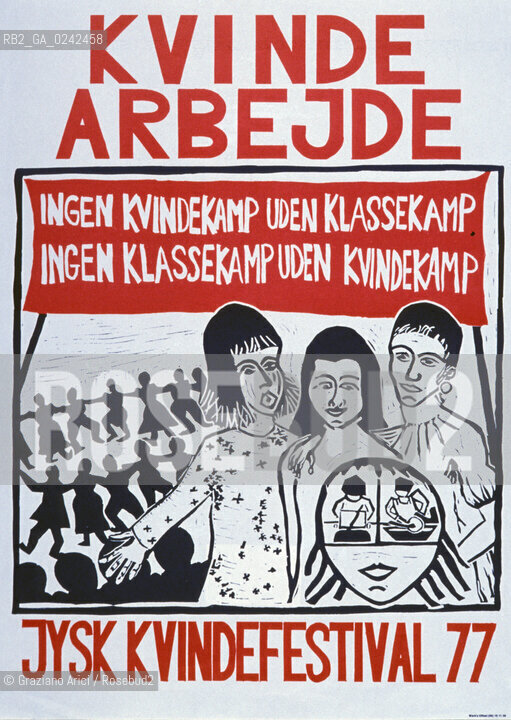 Manifesto sulla condizione della donna. Femminismo donna condizione lotta movimento politica rapporto cultura sesso potere sociale famiglia autonomia classe femmina diritto voto uguaglianza libertà parità.Manifest on the feminine condition. Woman Feminism society condition status movement policy relation sex womens rights sexism voting cultural power liberal equality relation MES.Reproducted by Archivio Graziano Arici  astga ©Graziano Arici/Rosebud2