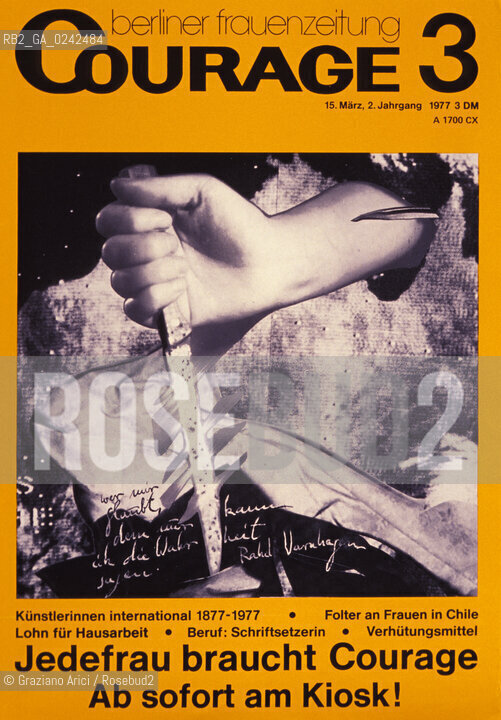Manifesto sulla condizione della donna. Femminismo donna condizione lotta movimento politica rapporto cultura sesso potere sociale famiglia autonomia classe femmina diritto voto uguaglianza libertà parità.Manifest on the feminine condition. Woman Feminism society condition status movement policy relation sex womens rights sexism voting cultural power liberal equality relation MES.Reproducted by Archivio Graziano Arici  astga ©Graziano Arici/Rosebud2