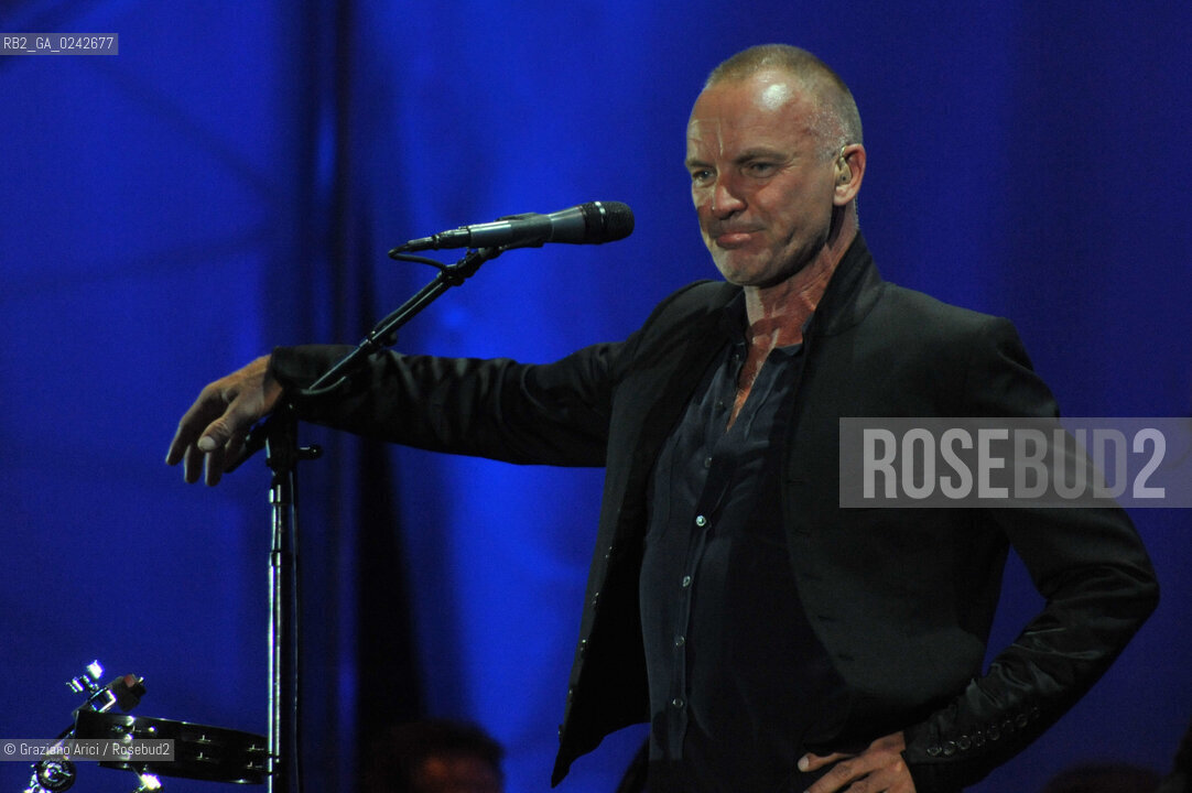 The English musician, singer-songwriter, activist, actor and philanthropist Sting (born Gordon Matthew Thomas Sumner on 2 October 1951), CBE, . Prior to starting his solo career, he was the principal songwriter, lead singer and bassist of the rock band The Police. musica pop rock cantante ©Graziano Arici/Rosebud2