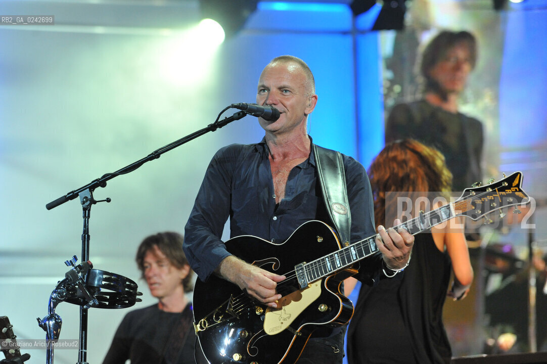 The English musician, singer-songwriter, activist, actor and philanthropist Sting (born Gordon Matthew Thomas Sumner on 2 October 1951), CBE, . Prior to starting his solo career, he was the principal songwriter, lead singer and bassist of the rock band The Police. musica pop rock cantante ©Graziano Arici/Rosebud2