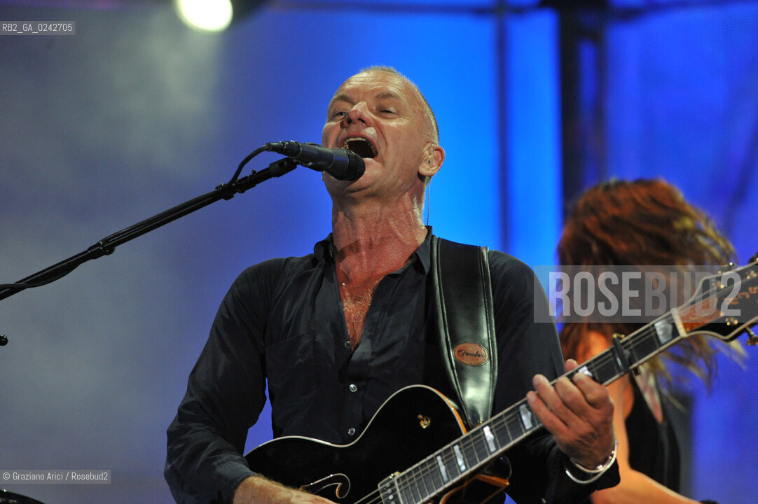 The English musician, singer-songwriter, activist, actor and philanthropist Sting (born Gordon Matthew Thomas Sumner on 2 October 1951), CBE, . Prior to starting his solo career, he was the principal songwriter, lead singer and bassist of the rock band The Police. musica pop rock cantante ©Graziano Arici/Rosebud2