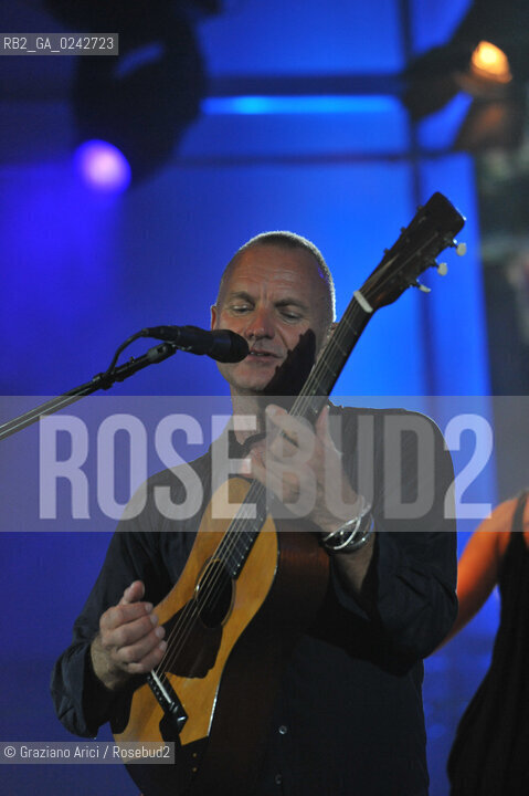 The English musician, singer-songwriter, activist, actor and philanthropist Sting (born Gordon Matthew Thomas Sumner on 2 October 1951), CBE, . Prior to starting his solo career, he was the principal songwriter, lead singer and bassist of the rock band The Police. musica pop rock cantante ©Graziano Arici/Rosebud2