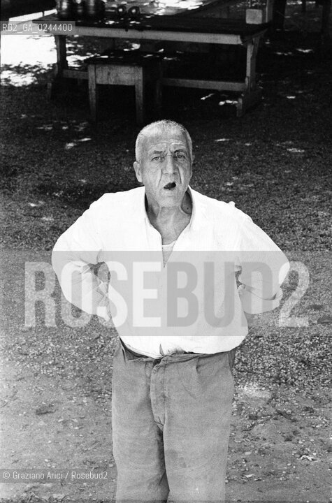 -Venezia, Isola di San Clemente,agosto 1978. Ospedale psichiatrico di San Clemente. Pazienti ricoverati nella struttura. Psichiatria ospedale manicomio follia matto pazzia paziente malattia mentale mente -Venice, San Clementès island, august 1978.Psychiatric hospital in San Clementès island. Patients admitted in the hospital. Crazy asylum psychiatric hospital patient illness mental mind MES © Archivio Graziano Arici  astga ©Graziano Arici/Rosebud2