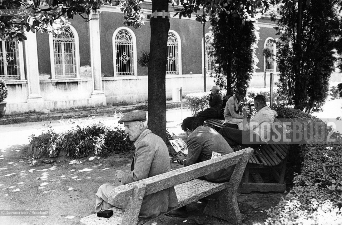 -Venezia, Isola di San Clemente,agosto 1978. Ospedale psichiatrico di San Clemente. Pazienti ricoverati nella struttura. Psichiatria ospedale manicomio follia matto pazzia paziente malattia mentale mente -Venice, San Clementès island, august 1978.Psychiatric hospital in San Clementès island. Patients admitted in the hospital. Crazy asylum psychiatric hospital patient illness mental mind MES © Archivio Graziano Arici  astga ©Graziano Arici/Rosebud2