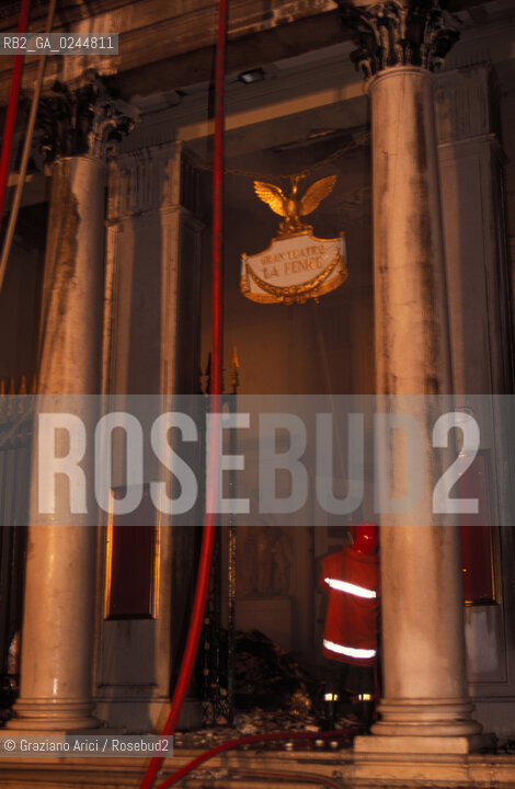 Venezia,29.01.1996.Incendio notturno al Gran Teatro La Fenice.teatro fuoco incendio fiamme distruzione bruciare -Venice, 29.01.1996.Destructive fire at the Gran teatro La Fenice. burn fire blaze ©Graziano Arici/Rosebud2