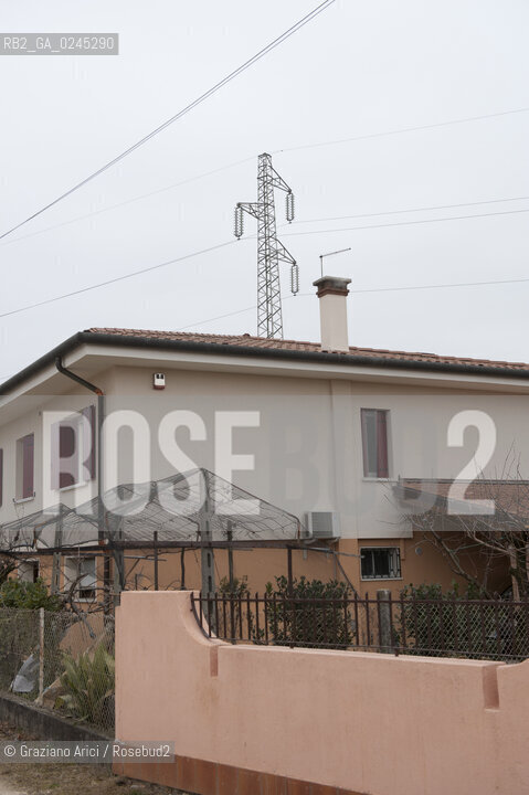 Venezia1/2/12 - Ponteggi e tralicci elettrici dellENEL a Ponzano Terna ©Graziano Arici/Rosebud2