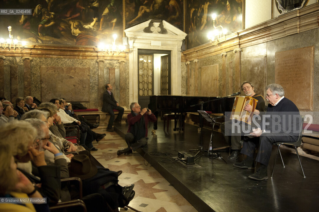 Venice 6/03/12 The Singer Gualtiero Bertelli in Ateneo Veneto musica cantante politica ©Graziano Arici/Rosebud2