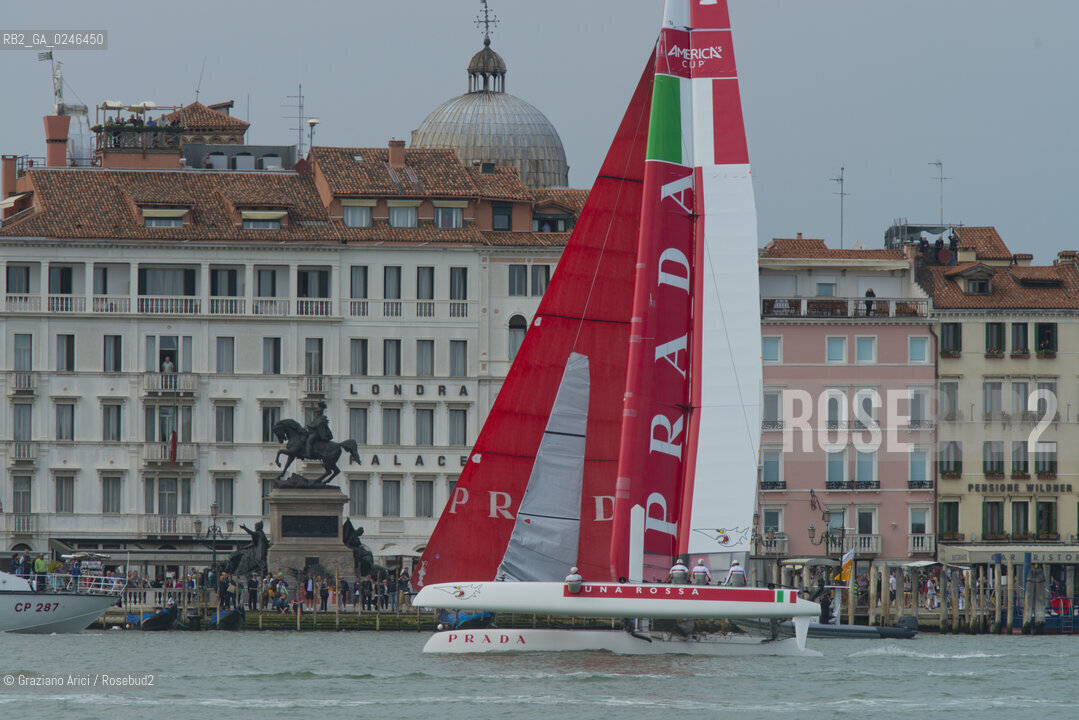 Venice 19/05/12 - Americàcup World Series in Venice: catamarans in race - catamarano luna rossa prada barca regata ©Graziano Arici/Rosebud2