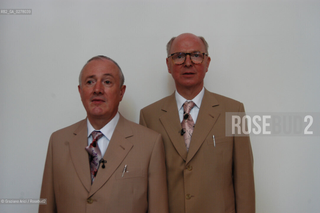 VENEZIA8/06/05 - 51 ESPOSIZIONE INTERNAZIONALE DARTE -  PADIGLIONE DELLA GRAN BRETAGNA: GLI ARTISTI GILBERT AND GEORGE ©Graziano Arici/Rosebud2