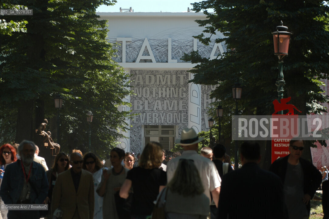 VENEZIA8/06/05 - 51 ESPOSIZIONE INTERNAZIONALE DARTE - IL PADIGLIONE ITALIA - THE ITALIA PAVILLION © GRAZIANO ARICI BIENNALE GIARDINI ©Graziano Arici/Rosebud2