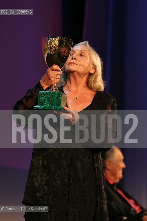 70th Venice International Film Festival - Venice September 07, 2013 - The award ceremony - Actress Elena Cotta accepts Coppa Volpi for Best Actress for Via Castellana Bandierà  ©Graziano Arici/Rosebud2