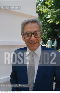 - Venezia,1991.Festival Internazionale dArte Cinematografica di Venezia.Ritratto del critico cinematografico Guglielmo Biraghi,direttore della Mostra del Cinema Cinema ritratto critico direttore - Venice,1991.Venice International Film Festival.Portrait of the director Guglielmo Biraghi ©Graziano Arici/Rosebud2