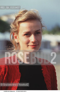 - Venezia,1995.Festival Internazionale dArte Cinematografica di Venezia.Ritratto dellattrice Sandrine Bonnaire Cinema ritratto attrice spiaggia - Venice,1995.Venice International Film Festival.Portrait of the actress Sandrine Bonnaire ©Graziano Arici/Rosebud2
