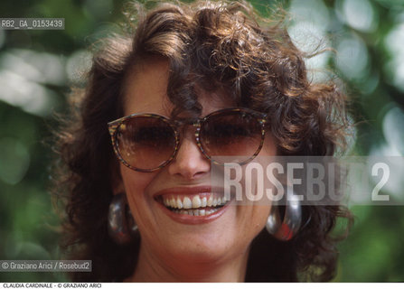 - Venezia, 1987. 44°Festival Internazionale dArte Cinematografica di Venezia.Ritratto dellattrice Claudia Cardinale Cinema ritratto attrice .- Venice,1987. 44th Venice International Film Festival.Portrait of the actress Claudia Cardinale ©Graziano Arici/Rosebud2