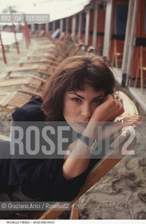 Venezia, 1993. Mostra Internazionale dArte Cinematografica. Lattrice Michelle Forbes. Cinema ritratto attrice spiaggia - Venice, 1993. Venice Film Festival. The actress Michelle Forbes ©Graziano Arici/Rosebud2
