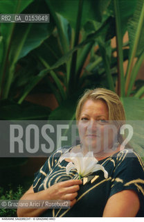 - Venezia,1993.Festival Internazionale dArte Cinematografica di Venezia.Ritratto dellattrice Marianne Sagebrecht Cinema ritratto attrice fiore giglio - Venice,1993.Venice International Film Festival.Portrait of the actress Marianne Sagebrecht ©Graziano Arici/Rosebud2