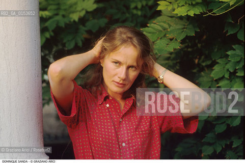 - Venezia, 1989. 46°Festival Internazionale dArte Cinematografica di Venezia.Ritratto dellattrice francese Sanda Dominique. Cinema ritratto attrice.- Venice,1989. 46th Venice International Film Festival.Portrait of the French actress Sanda Dominique ©Graziano Arici/Rosebud2