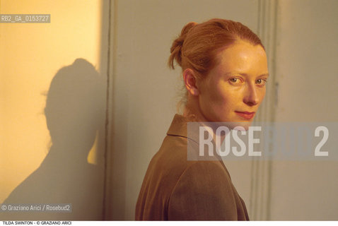 - Venezia,1996.Festival Internazionale dArte Cinematografica di Venezia.Ritratto dellattrice Tilda Swinton Cinema ritratto attrice - Venice,1996.Venice International Film Festival.Portrait of the actress Tilda Swinton ©Graziano Arici/Rosebud2