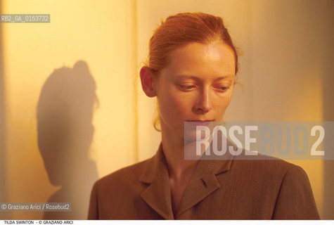 - Venezia,1996.Festival Internazionale dArte Cinematografica di Venezia.Ritratto dellattrice Tilda Swinton Cinema ritratto attrice - Venice,1996.Venice International Film Festival.Portrait of the actress Tilda Swinton ©Graziano Arici/Rosebud2
