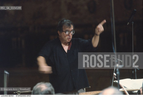 Venezia,1993.Ritratto del direttore dorchestra e compositore Luciano Berio.Musica elettronica contemporanea direttore orchestra compositore ritratto .Venice,1993. Portrait of the conductor and contemporary composer Luciano Berio ©Graziano Arici/Rosebud2