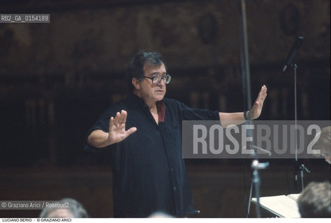 Venezia,1993.Ritratto del direttore dorchestra e compositore Luciano Berio.Musica elettronica contemporanea direttore orchestra compositore ritratto .Venice,1993. Portrait of the conductor and contemporary composer Luciano Berio ©Graziano Arici/Rosebud2