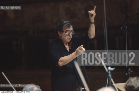 Venezia,1993.Ritratto del direttore dorchestra e compositore Luciano Berio.Musica elettronica contemporanea direttore orchestra compositore ritratto .Venice,1993. Portrait of the conductor and contemporary composer Luciano Berio ©Graziano Arici/Rosebud2