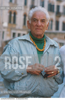 -Venezia,1989.Il direttore dorchestra Leonard Bernstein a Venezia. Musica classica direttore orchestra ritratto .-Venice,1989.Portrait of the conductor Leonard Bernstein ©Graziano Arici/Rosebud2