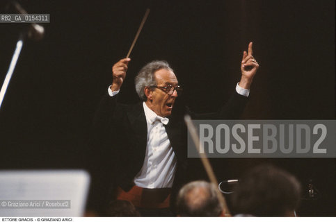 Venezia,1989.Ritratto del direttore dorchestra Ettore Gracis.Musica classica direttore orchestra ritratto .Venice,1989.Portrait of the conductor Ettore Gracis ©Graziano Arici/Rosebud2