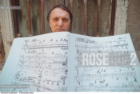 Venezia,1994.Ritratto del compositore contemporaneo Adriano Guarnieri.Musica contemporanea classica compositore ritratto spartito.Venice,1994.Portrait of the composer Adriano Guarnieri ©Graziano Arici/Rosebud2