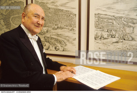 Venezia,1992.Ritratto del pianista Nikita Magaloff.Musica pianista pianoforte ritratto spartito .Venice,1992.Portrait of the pianist Nikita Magaloff ©Graziano Arici/Rosebud2