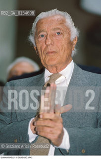 Venezia,1996.Ritratto del Presidente della Fiat Gianni Agnelli. Economia Agnelli imprenditore avvocato politica  Presidente FIAT ritratto .Venice,1996.Portrait of the President of FIAT Gianni Agnelli, lawyer and businessman ©Graziano Arici/Rosebud2