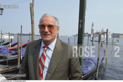 Venezia,1995.Ritratto del politico e avvocato Alfredo Biondi. Politica politico Forza Italia partito ritratto.Venice,1995. Portrait of the politician and lawyer Alfredo Biondi ©Graziano Arici/Rosebud2