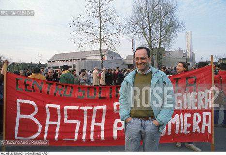 -Venezia-Marghera 1994. Ritratto di Marco Boato, politico e giornalista,durante un corteo di protesta. Politica politico giornalista ritratto Verdi ambiente consigliere protesta.-Venice-Marghera 1994.Portrait of the politician and journalist Marco Boato during a protest ©Graziano Arici/Rosebud2 