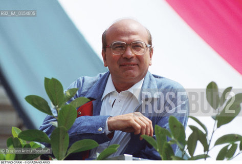 Venezia,1986.Ritratto del politico Bettino Craxi con Nereo Laroni, sindaco di Venezia. Politica Presidente del Consiglio dei Ministri segretario partito socialista politico ritratto.Venice,1986. Portrait of the politician Bettino Craxi president of the Council of Ministers with the mayor of Venice Nereo Laroni ©Graziano Arici/Rosebud2