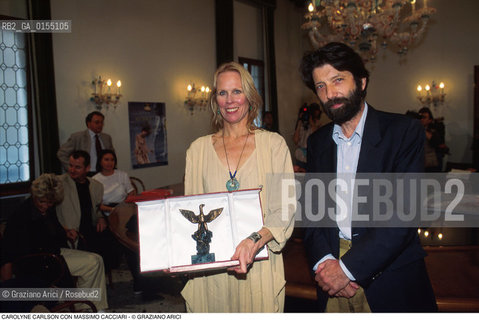 - Venezia,1996. Portrait of the dancer and choreographer Carolyn Carlson with the mayor  of Venice Massimo Cacciari Danza ballerina coreografa sindaco.- Venice,1996. Ritratto della ballerina e coreografa Carolyn Carlson con il sindaco di Venezia Massimo Cacciari  ©Graziano Arici/Rosebud2