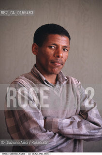 - Venezia, 1998. 55°Festival Internazionale dArte Cinematografica di Venezia.Ritratto dellatleta Haile Gebrselassie  Cinema ritratto atleta sport atletica.- Venice,1998. 55th Venice International Film Festival.Portrait of Haile Gebrselassie, road running athlete  ©Graziano Arici/Rosebud2
