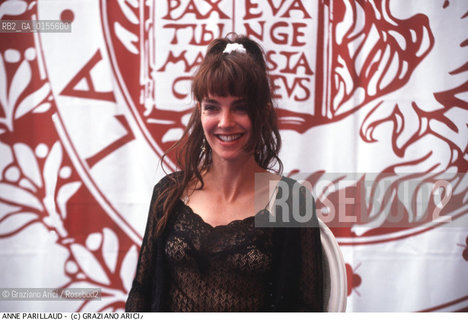 - Venezia, 1998. 55°Festival Internazionale dArte Cinematografica di Venezia.Ritratto dellattrice Anne Parillaud. Cinema ritratto attrice.- Venice,1998. 55th Venice International Film Festival. Portrait of the actress Anne Parillaud ©Graziano Arici/Rosebud2