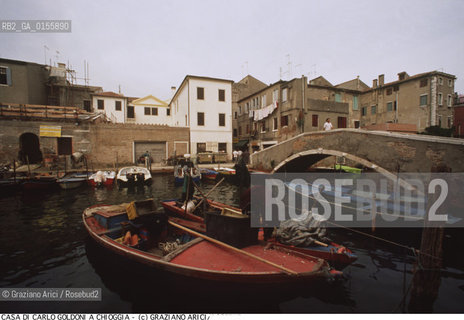 -CHIOGGIA,1993. LA CASA A CHIOGGIA (VENEZIA) DI CARLO GOLDONI,COMMEDIOGRAFO. TEATRO COMMEDIA COMMEDIOGRAFO CASA.-CHIOGGIA,1993. THE HOUSE OF THE PLAYWRIGHT CARLO GOLDONI IN CHIOGGIA (VENEZIA) ©Graziano Arici/Rosebud2 .