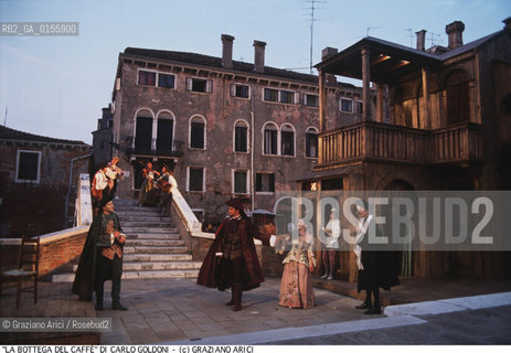 -VENEZIA,1993.RAPPRESENTAZIONE DELLA COMMEDIA LA BOTTEGA DEL CAFFÉ DI CARLO GOLDONI REGIA DI GIANCARLO DE BOSIO IN CAMPO SAN TROVASO VENEZIA. COMMEDIA SAN TROVASO TEATRO.-VENICE,1993.REPRESENTATION OF THE COMEDY LA BOTTEGA DEL CAFFÉ BY CARLO GOLDONI DIRECTED BY GIANCARLO DE BOSIO IN CAMPO SAN TROVASO IN VENICE ©Graziano Arici/Rosebud2 