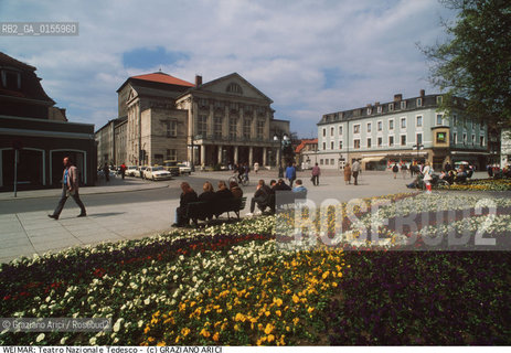 Weimar (Germania)1994.Il Teatro nazionale tedesco. Geo Architettura Teatro Weimar.Weimar (Germany)1994.The Deutsches Nationaltheater Weimar - The National Theater ©Graziano Arici/Rosebud2