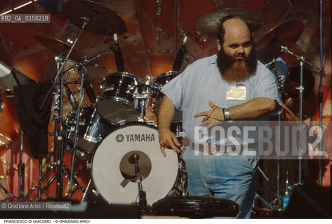 Venezia,1989.Ritratto del cantante Francesco Di Giacomo,voce solista del gruppo Banco del Mutuo Soccorso Musica cantante ritratto -Venice,1989. Portrait of the singer Francesco Di Giacomo, voix of Banco del Mutuo Soccorso ©Graziano Arici/Rosebud2